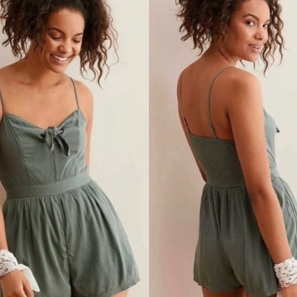 Aerie gauz romper - Picture 2 of 3